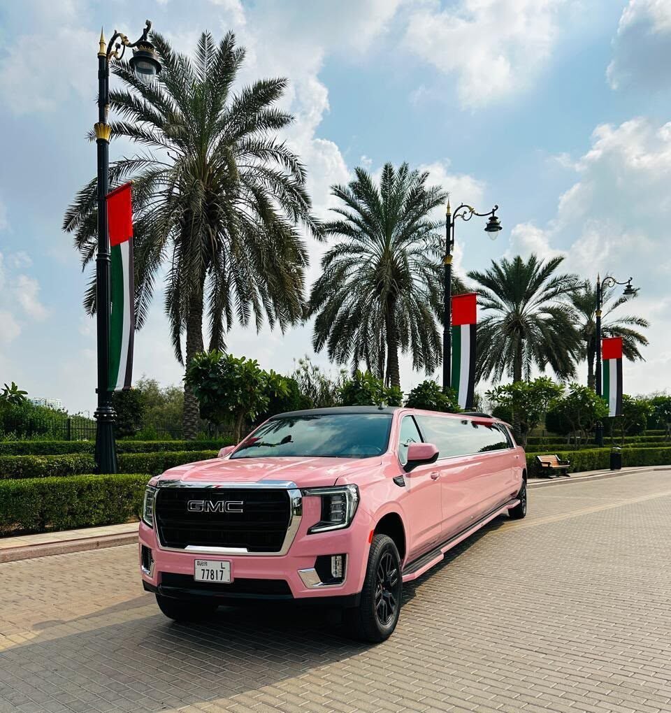 Royal Road Limousine luxury chauffeur service in Dubai